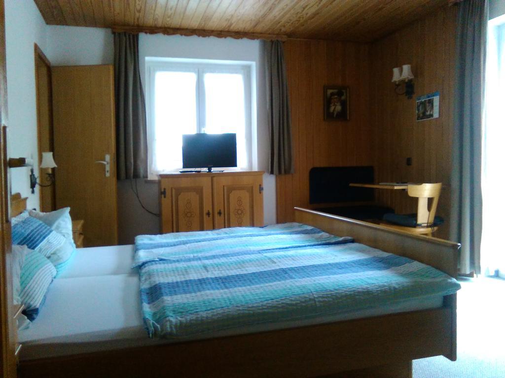 Gastehaus Sophia Hotel Mittenwald Bagian luar foto